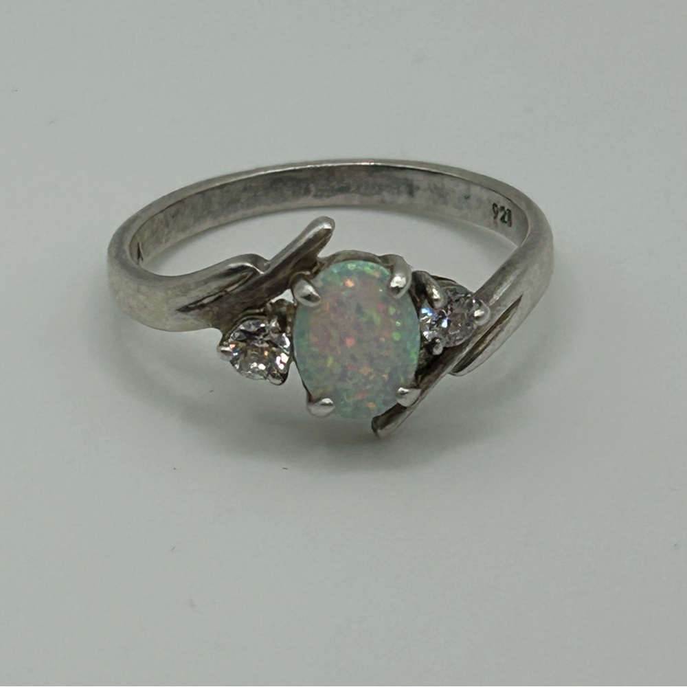 VTG Elegant Sterling Silver 'Colorful' Opal Ring w/ diamond stone accents SZ 10 - Picture 10 of 17